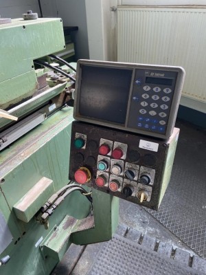 1 Rundschleifmaschine Tacchella Macchine 018UM mit Emulsionsfilteranlage und Steuerung RSF Elektronik
